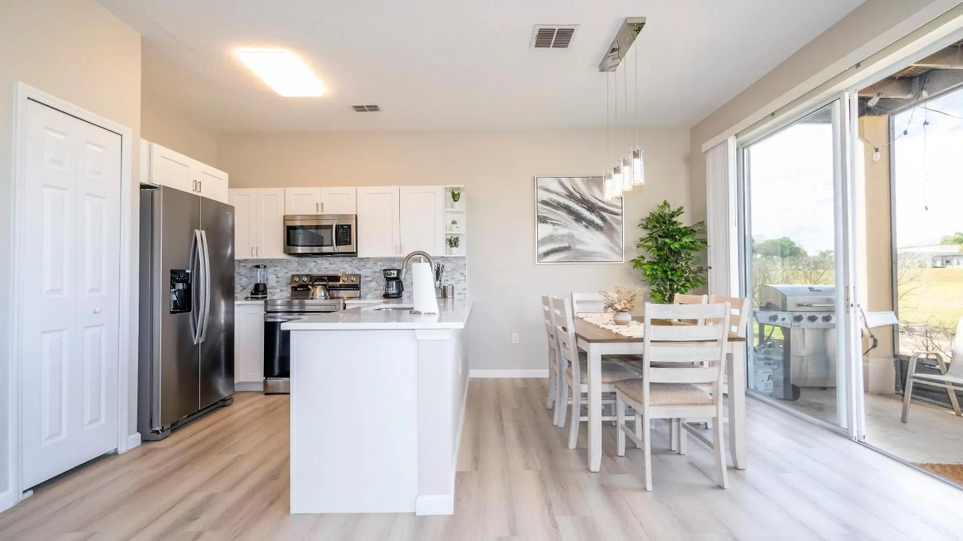 Spacious & Clean Cozy Home Near Disney 448 Davenport Holiday home