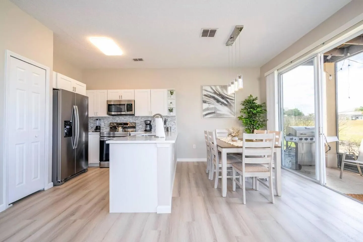 Spacious & Clean Cozy Home Near Disney 448 Davenport